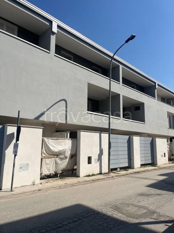 casa indipendente in vendita a Lusciano