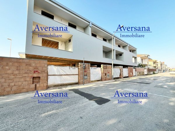 casa indipendente in vendita a Lusciano