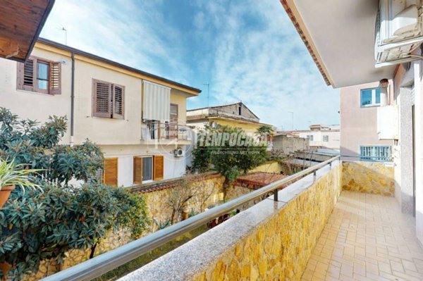 casa indipendente in vendita a Lusciano