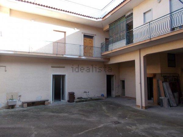 casa semindipendente in vendita a Lusciano