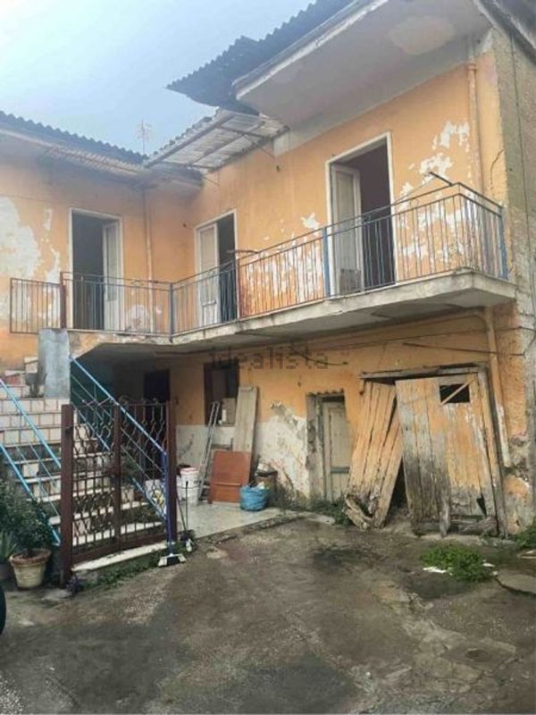 casa semindipendente in vendita a Lusciano