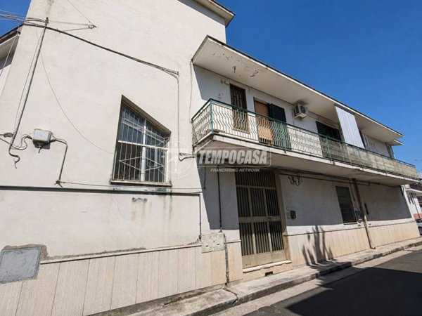 casa indipendente in vendita a Lusciano