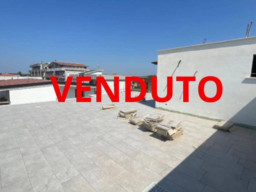 casa indipendente in vendita a Lusciano