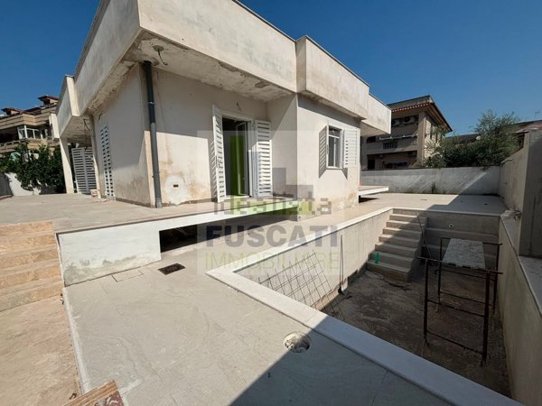 casa indipendente in vendita a Lusciano