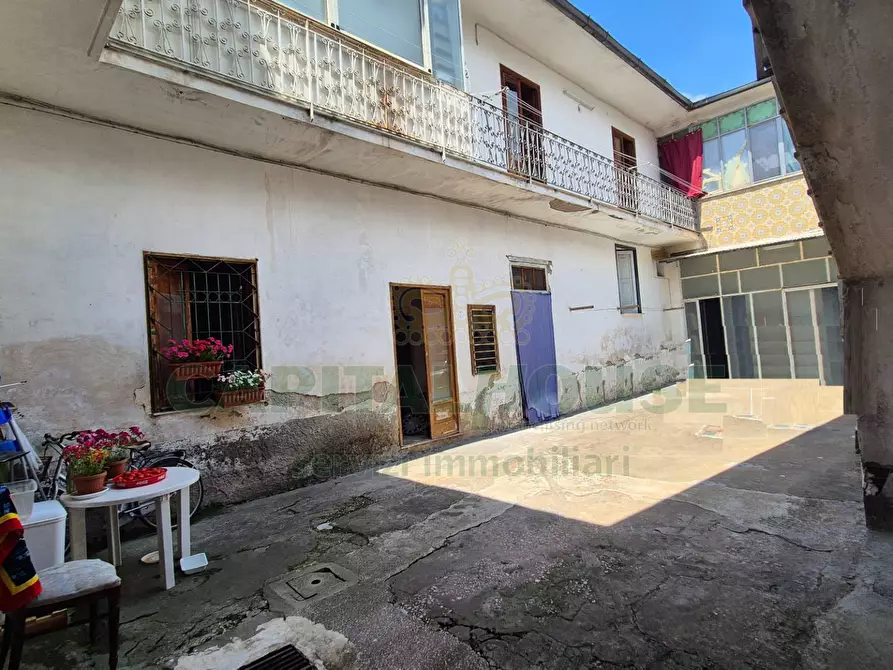 casa indipendente in vendita a Macerata Campania