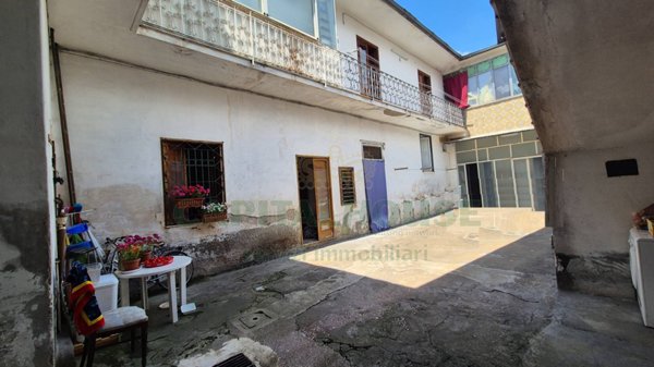 casa indipendente in vendita a Macerata Campania