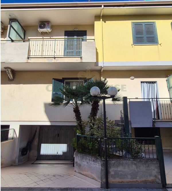 quadrivano in vendita a Macerata Campania