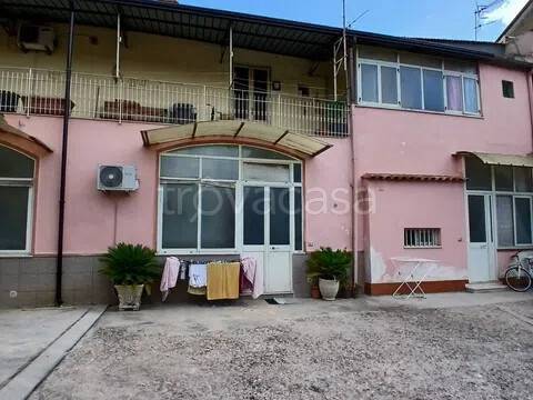 appartamento in vendita a Macerata Campania