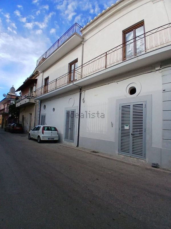 appartamento in vendita a Macerata Campania in zona Caturano