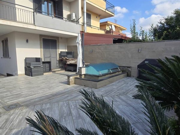 casa indipendente in vendita a Macerata Campania