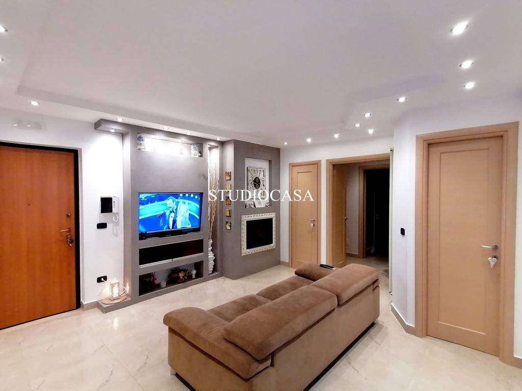 appartamento in vendita a Macerata Campania in zona Caturano