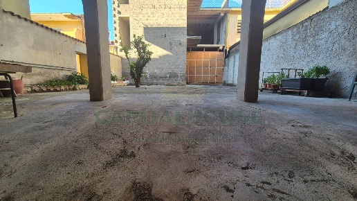 casa indipendente in vendita a Macerata Campania