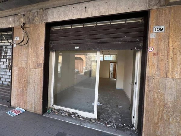 negozio in vendita a Macerata Campania