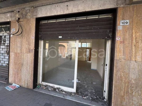 negozio in vendita a Macerata Campania