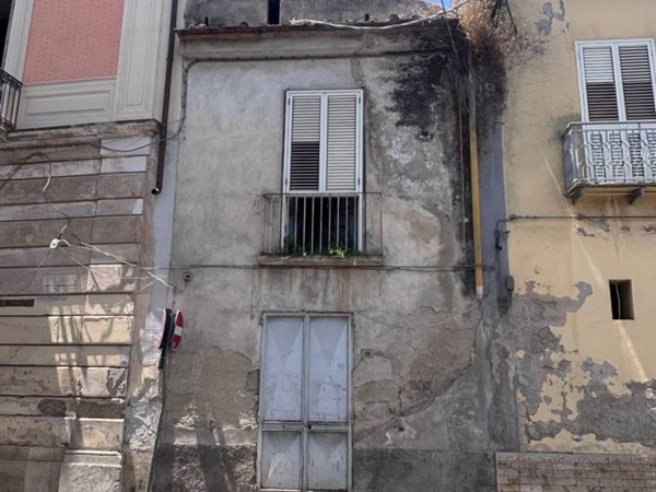 casa indipendente in vendita a Macerata Campania