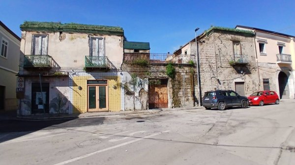 casa indipendente in vendita a Macerata Campania in zona Caturano