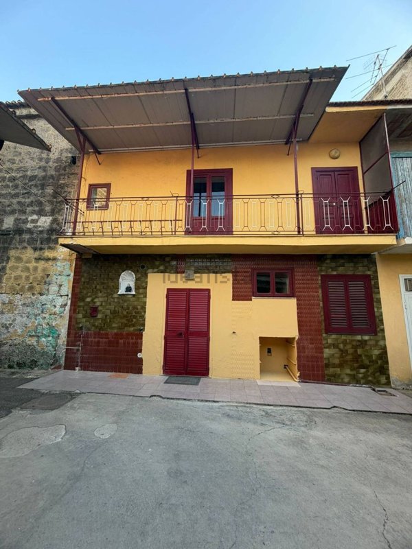 appartamento in vendita a Macerata Campania in zona Caturano