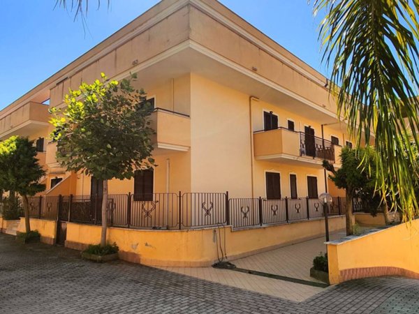 appartamento in vendita a Maddaloni in zona Montedecoro