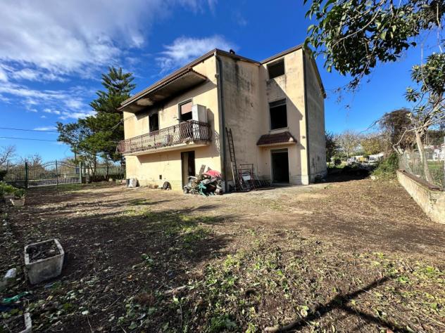 casa indipendente in vendita a Maddaloni