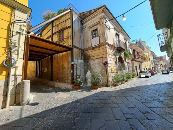 casa indipendente in vendita a Maddaloni