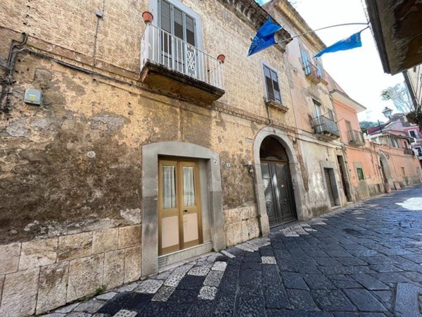 casa indipendente in vendita a Maddaloni