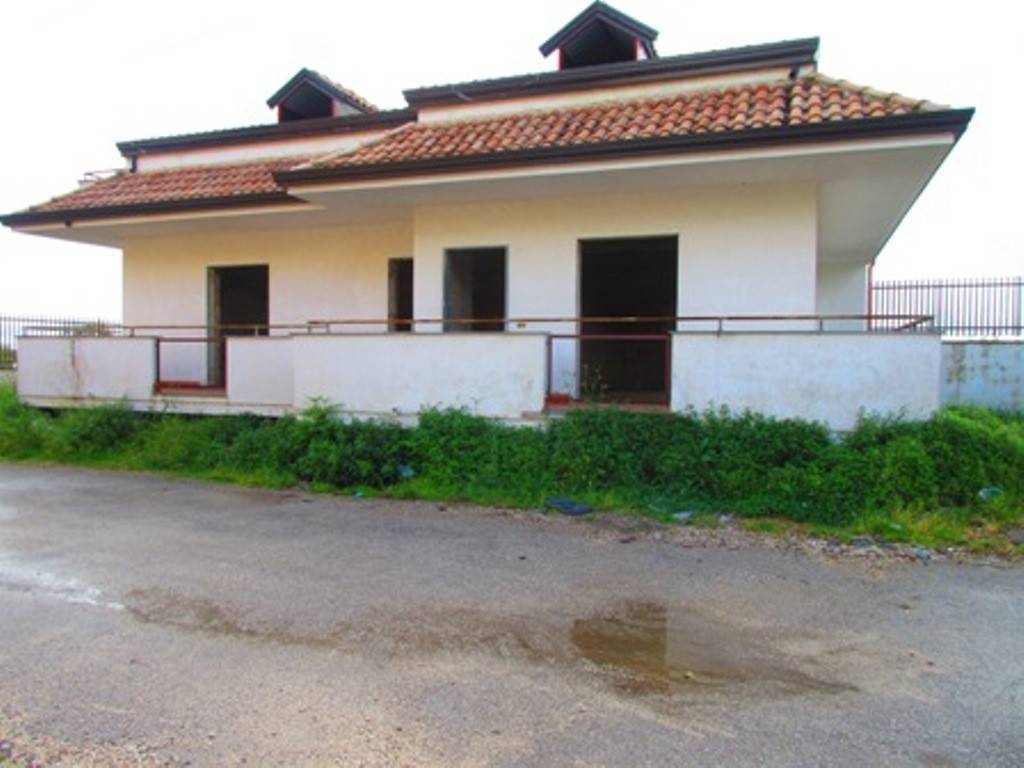 casa indipendente in vendita a Maddaloni