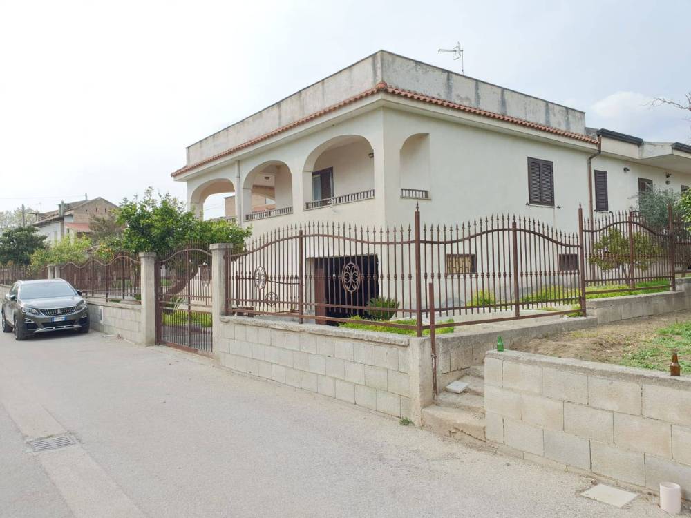 casa indipendente in vendita a Maddaloni