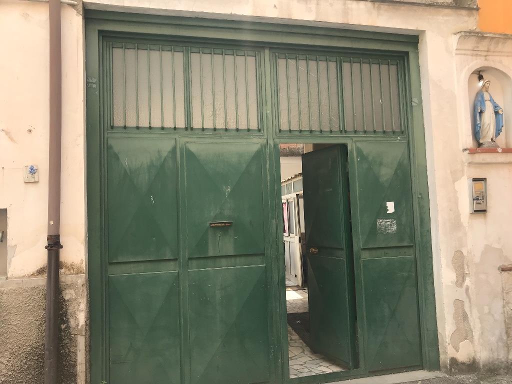 intera palazzina in vendita a Maddaloni