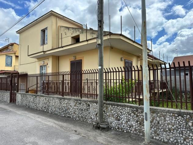 casa indipendente in vendita a Maddaloni