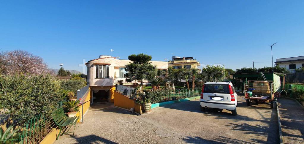 casa indipendente in vendita a Maddaloni