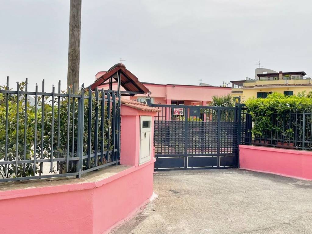 casa indipendente in vendita a Maddaloni