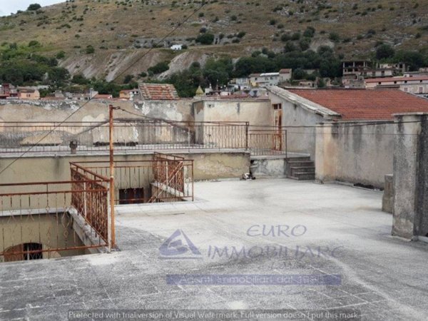 casa indipendente in vendita a Maddaloni