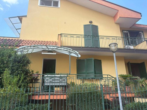 casa indipendente in vendita a Maddaloni