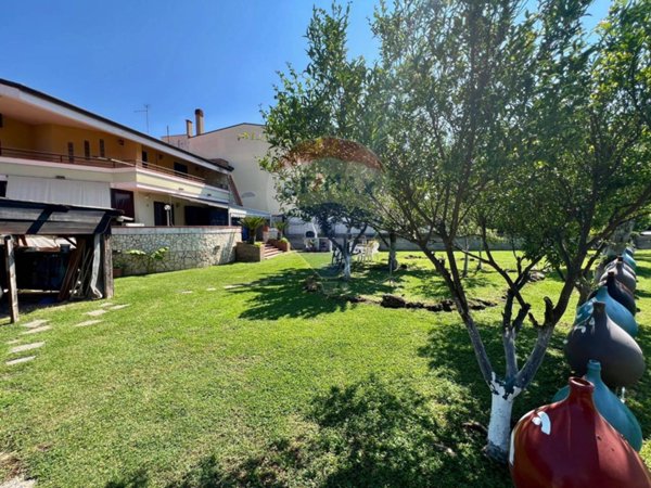 casa indipendente in vendita a Maddaloni