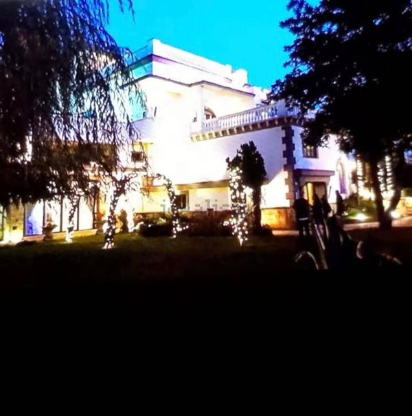 negozio in vendita a Maddaloni