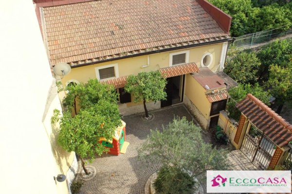 casa indipendente in vendita a Maddaloni