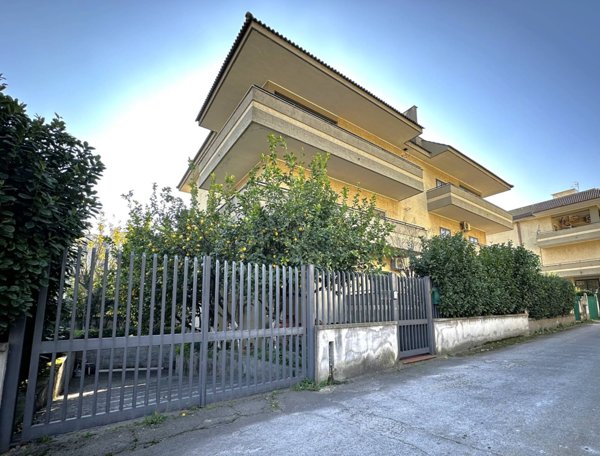 casa indipendente in vendita a Maddaloni