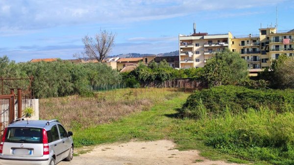 terreno edificabile in vendita a Maddaloni