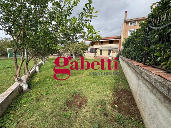 casa indipendente in vendita a Maddaloni