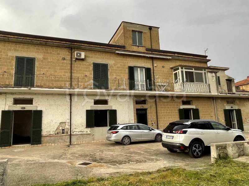 casa indipendente in vendita a Maddaloni