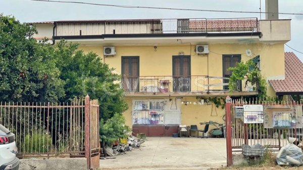 casa indipendente in vendita a Maddaloni