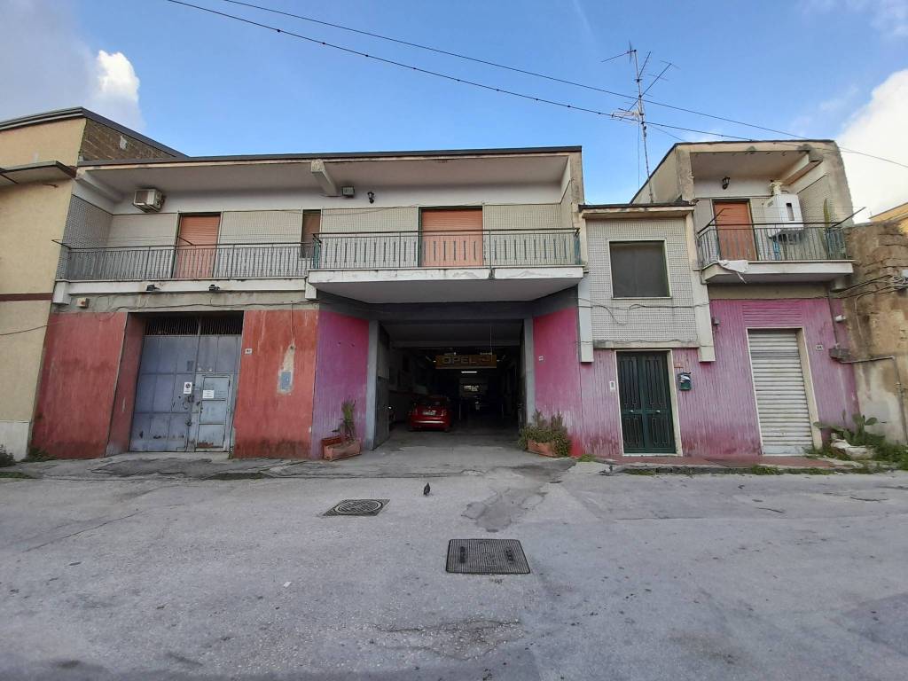 intera palazzina in vendita a Maddaloni