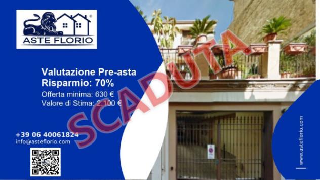 locale commerciale in vendita a Maddaloni