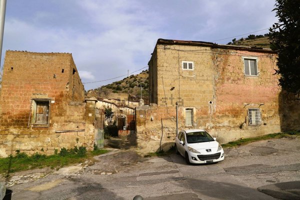 terreno edificabile in vendita a Maddaloni
