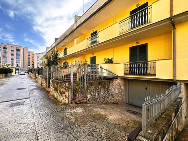 casa indipendente in vendita a Maddaloni