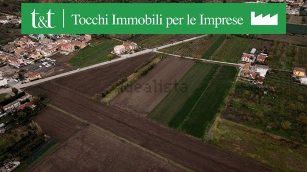 capannone in vendita a Maddaloni