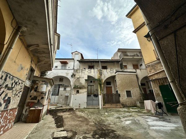 appartamento in vendita a Maddaloni