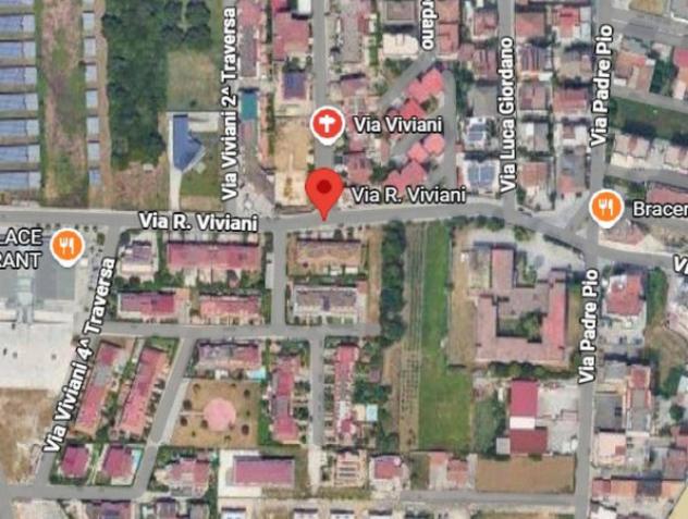 locale commerciale in vendita a Maddaloni