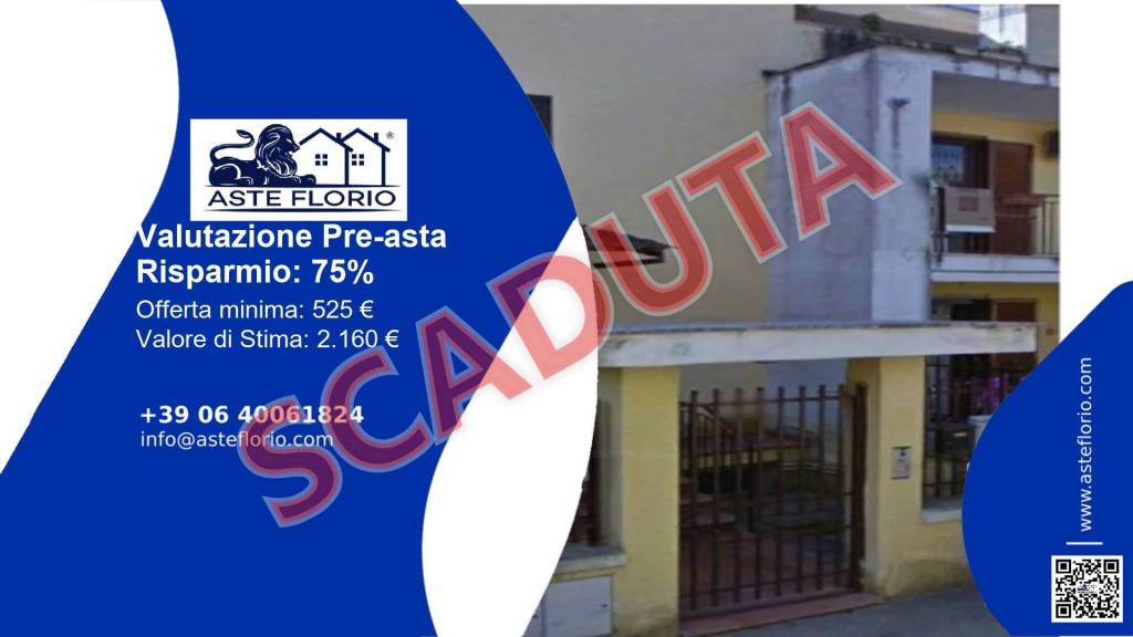 locale commerciale in vendita a Maddaloni