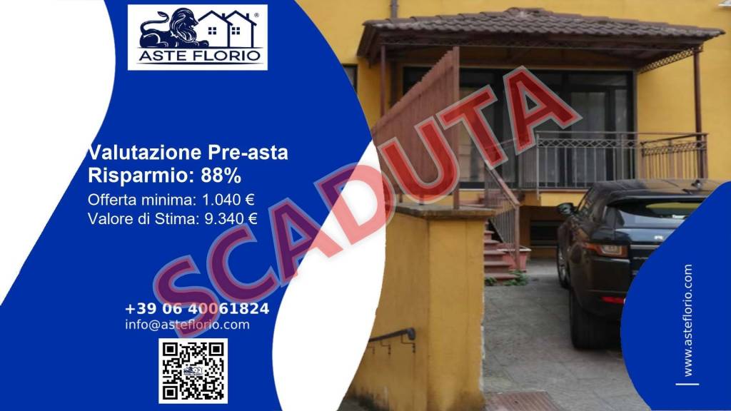 locale commerciale in vendita a Maddaloni